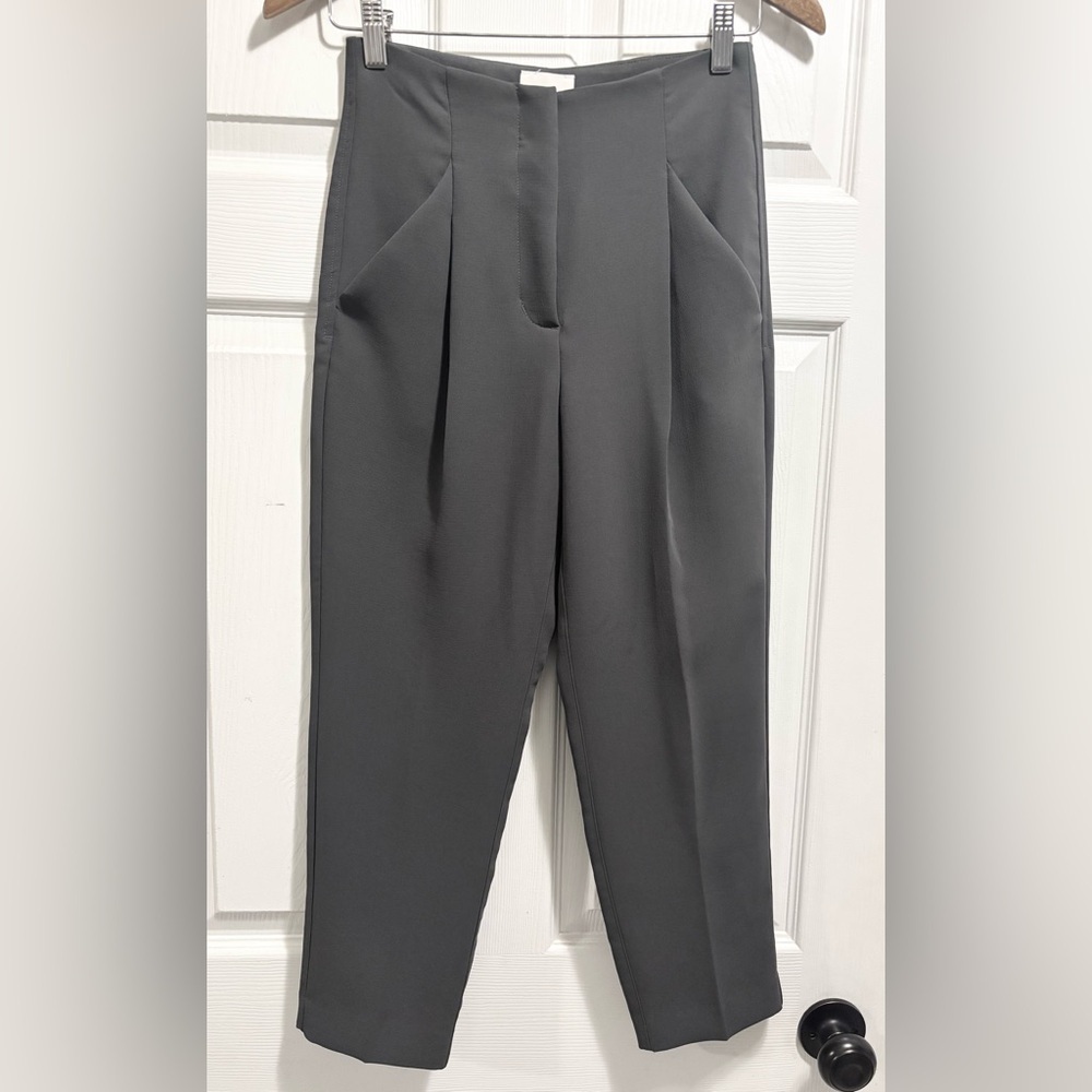 Aritzia Wilfred Pleated High Rise Pants Cropped Trousers Charcoal Grey Size 00